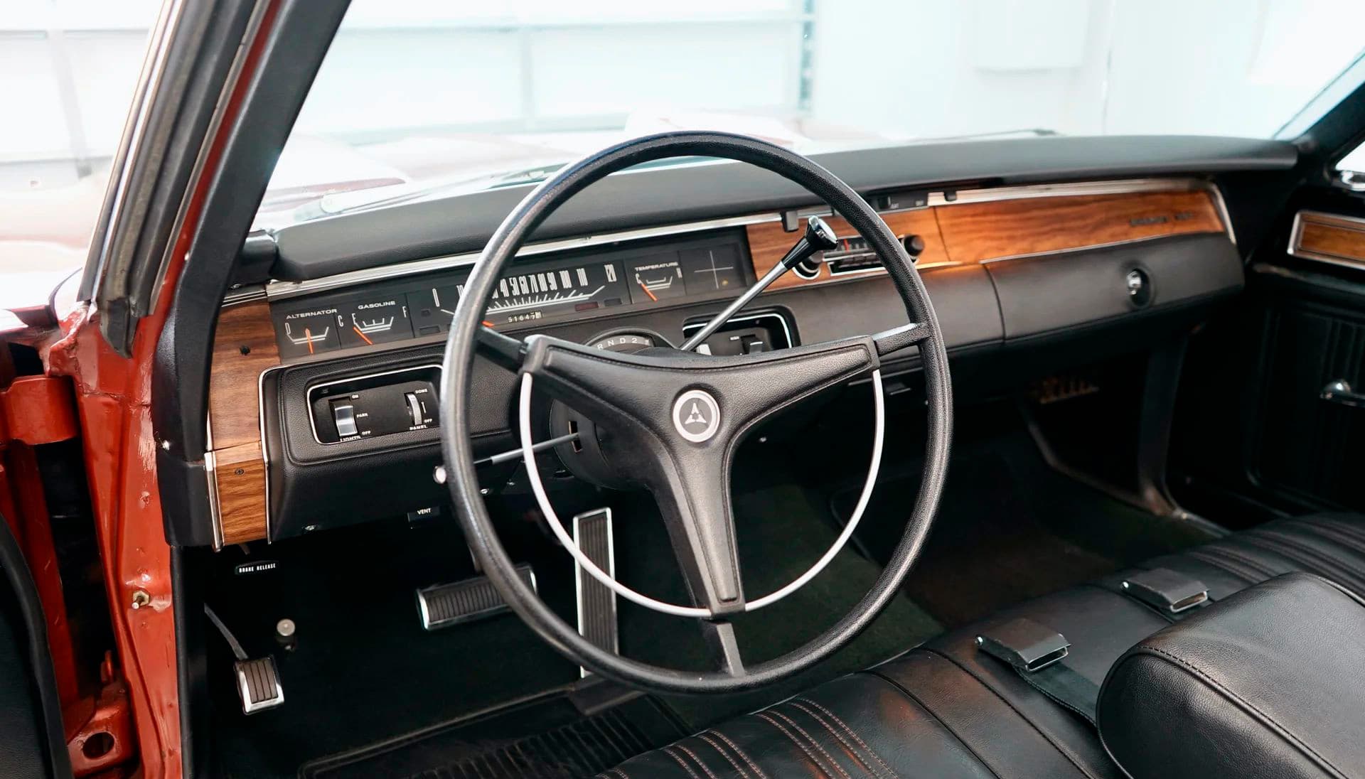 1970 Dodge Coronet - Image 16