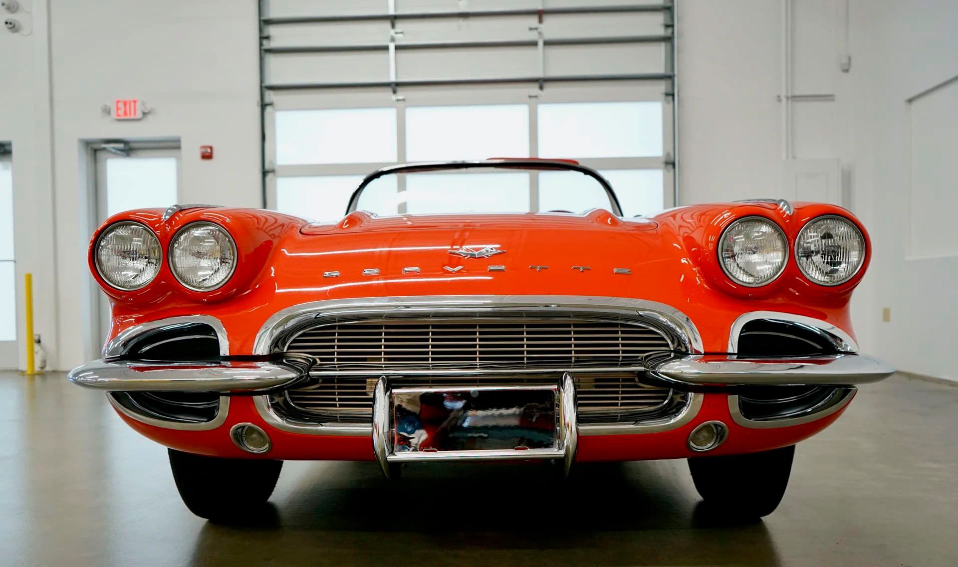 1961 Chevrolet Corvette - Image 10