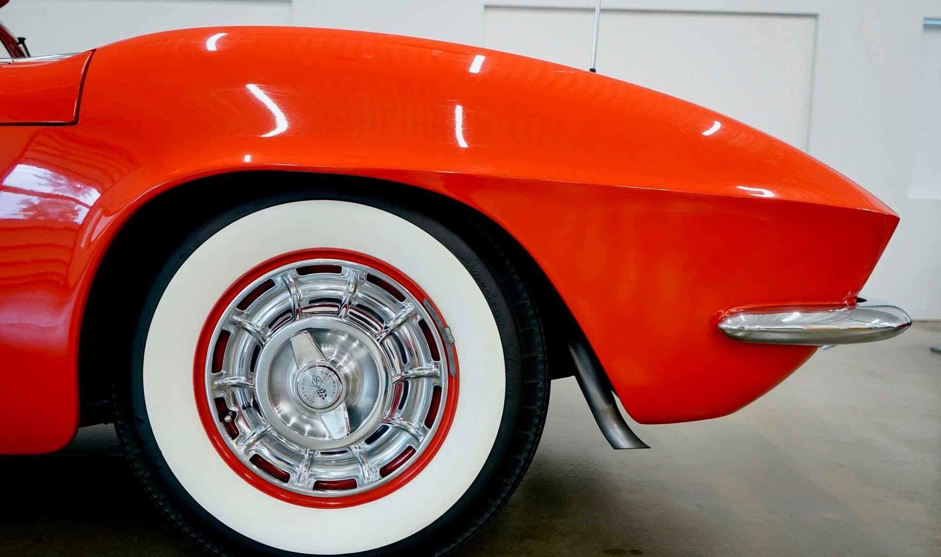 1961 Chevrolet Corvette - Image 15